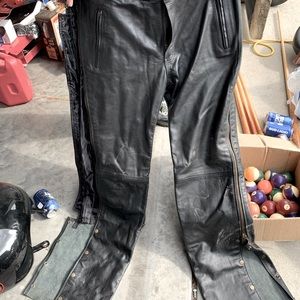 Black leather pants for men ! Zippers on the side